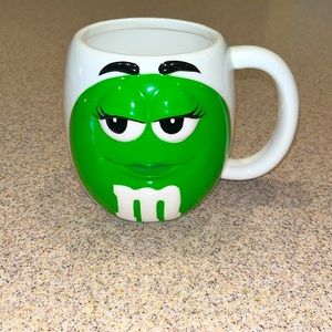 Green-MM-Collectible Mug M&Ms-Jumbo-3D